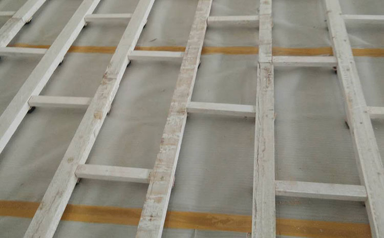 指接板體育館實木地板廠家去哪找？