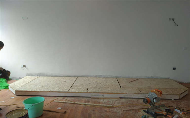 吉林楓樺木實(shí)木運(yùn)動(dòng)地板廠家直銷