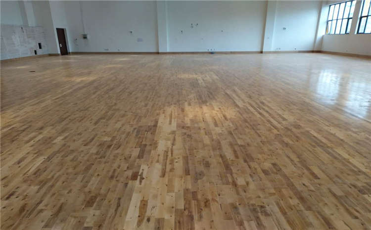 南昌實(shí)木運(yùn)動地板結(jié)構(gòu)