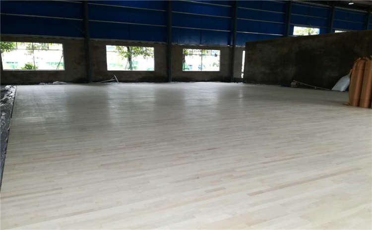 專(zhuān)業(yè)舞蹈房木地板多少錢(qián)