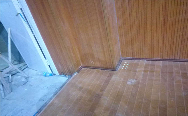 國內(nèi)體育場館木地板生產(chǎn)廠家