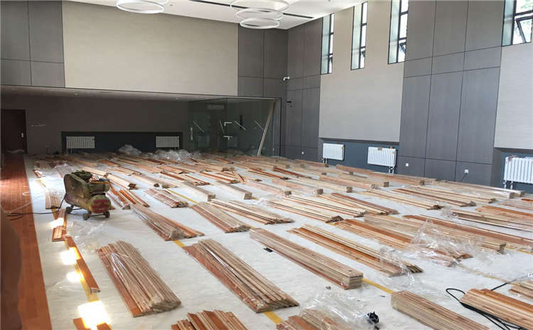 新疆專業(yè)實木運(yùn)動地板價格