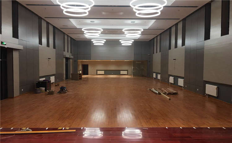 河南運動木地板刷漆工藝流程