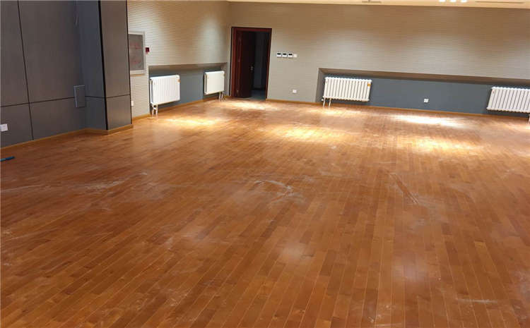 長(zhǎng)春實(shí)木運(yùn)動(dòng)地板價(jià)格表