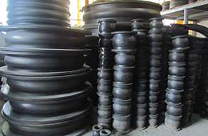 松木舞臺(tái)木地板用什么好，看看歐氏地板如何選？