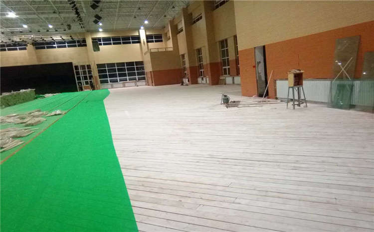 22厚排球館木地板圖片及價格