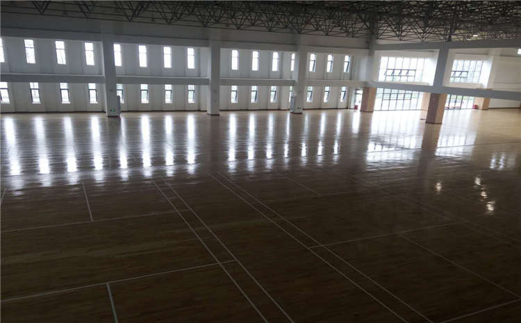 合肥實(shí)木運(yùn)動(dòng)地板安裝