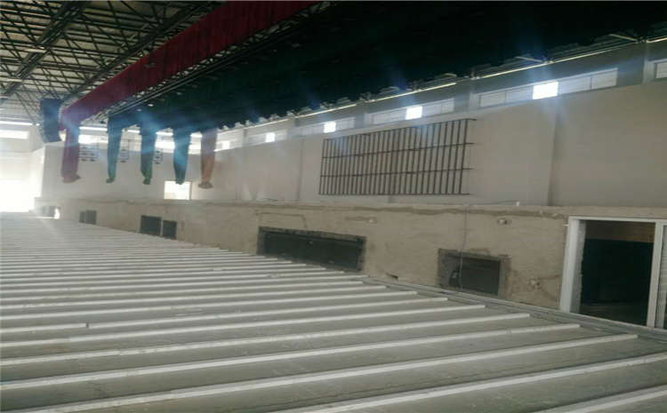 學校體育運動地板翻新施工