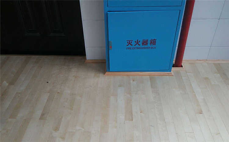 20厚舞臺木地板廠家哪家好？