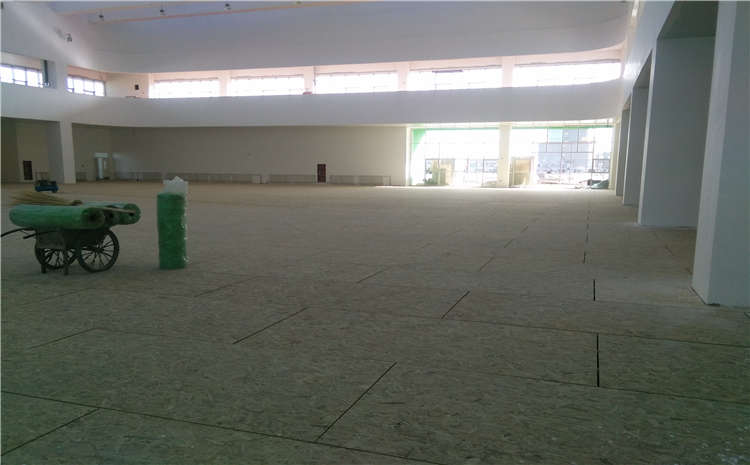 專業(yè)的運(yùn)動(dòng)籃球地板一般多少錢？