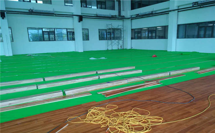 企口運(yùn)動(dòng)木地板哪家好