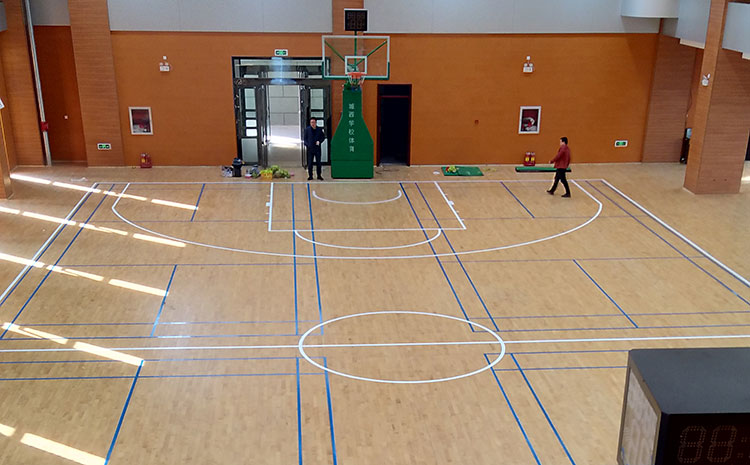 運動木地板安裝如何地面找平？