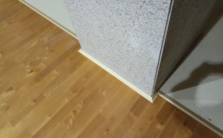 籃球木地板的選購標(biāo)準(zhǔn) 發(fā)布日期：2018-06-22