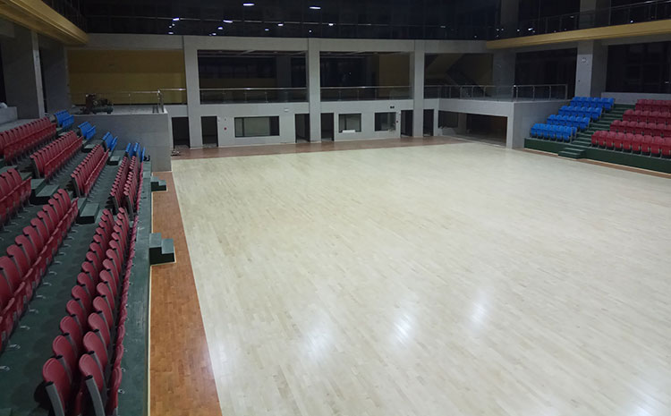 硬木企口實(shí)木運(yùn)動(dòng)地板品牌廠家