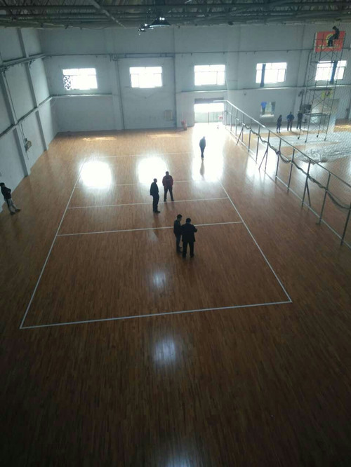 河北邢臺(tái)運(yùn)動(dòng)木地板