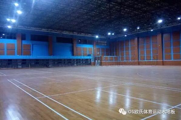 福建福卅市天潭師范附中運(yùn)動(dòng)木地板成功案例圖2