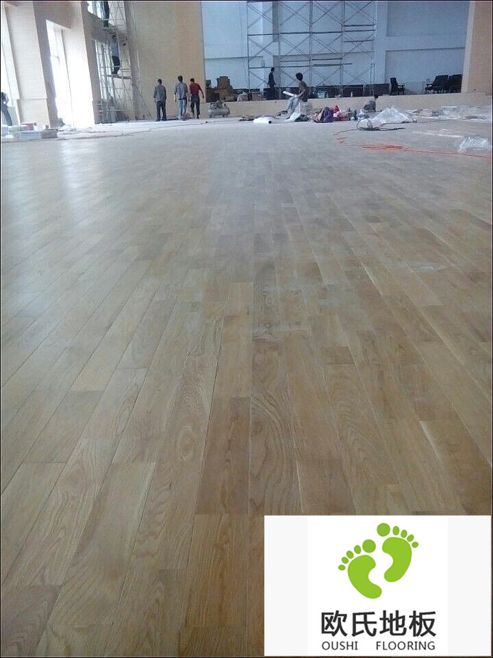 武警寧夏總隊(duì)直屬支隊(duì)活動(dòng)中心籃球木地板鋪設(shè)工程