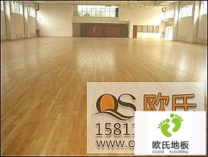 影響運(yùn)動(dòng)木地板價(jià)格的幾個(gè)因素