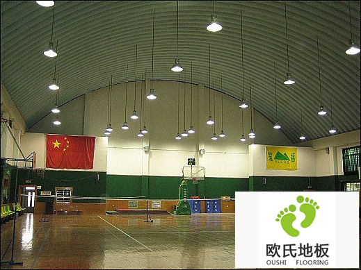 被水浸泡過的體育實(shí)木地板應(yīng)如何處理？