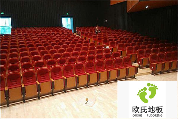 湖南婁底文化館舞臺(tái)木地板案例