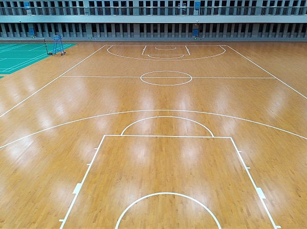 選擇專業(yè)籃球館地板，得做這些事